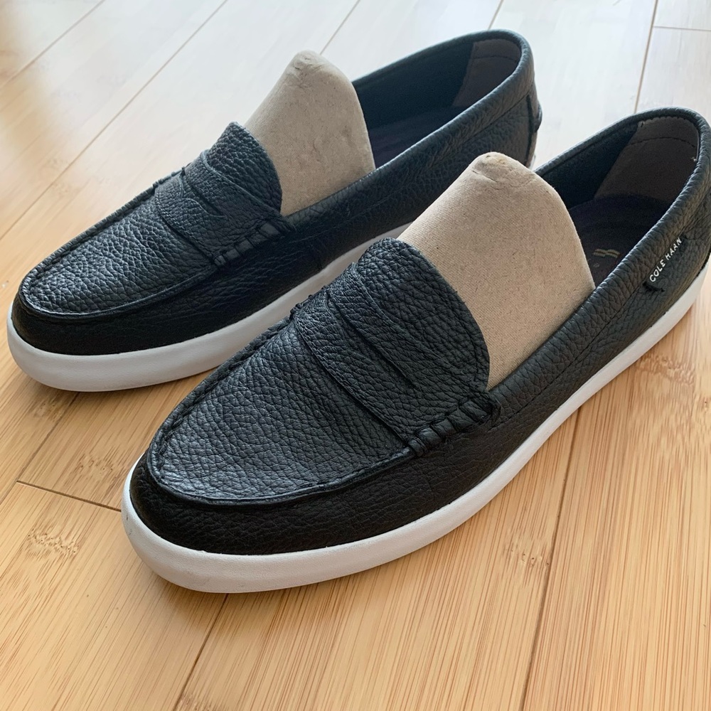 Cole Haan Nantucket Loafer, Black Leather - EUC